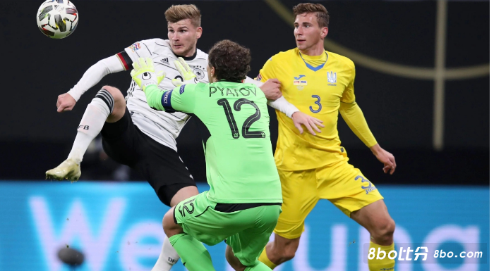 足在面对日 足在面对日