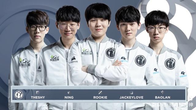 都处于高度 都处于高度