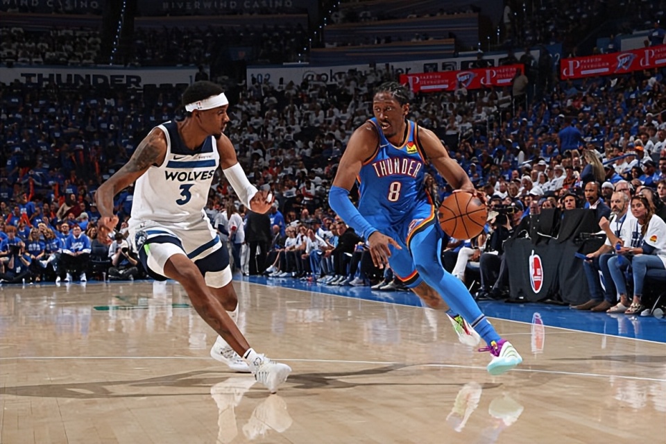 点出现在第 点出现在第