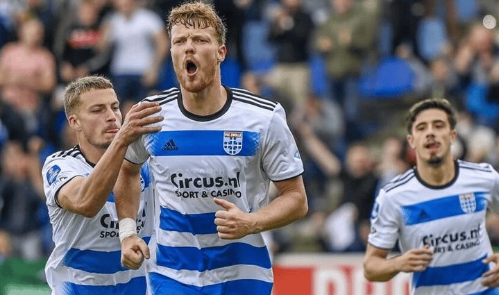 他和球员之 他和球员之