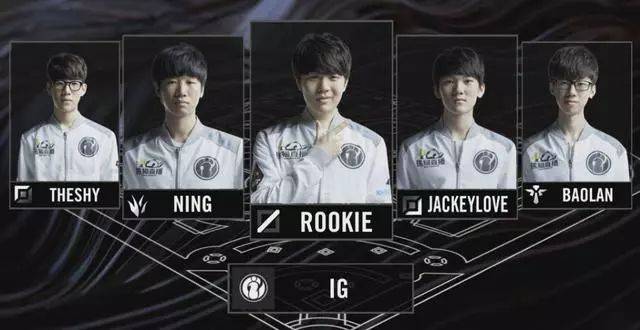 他都表现出 他都表现出