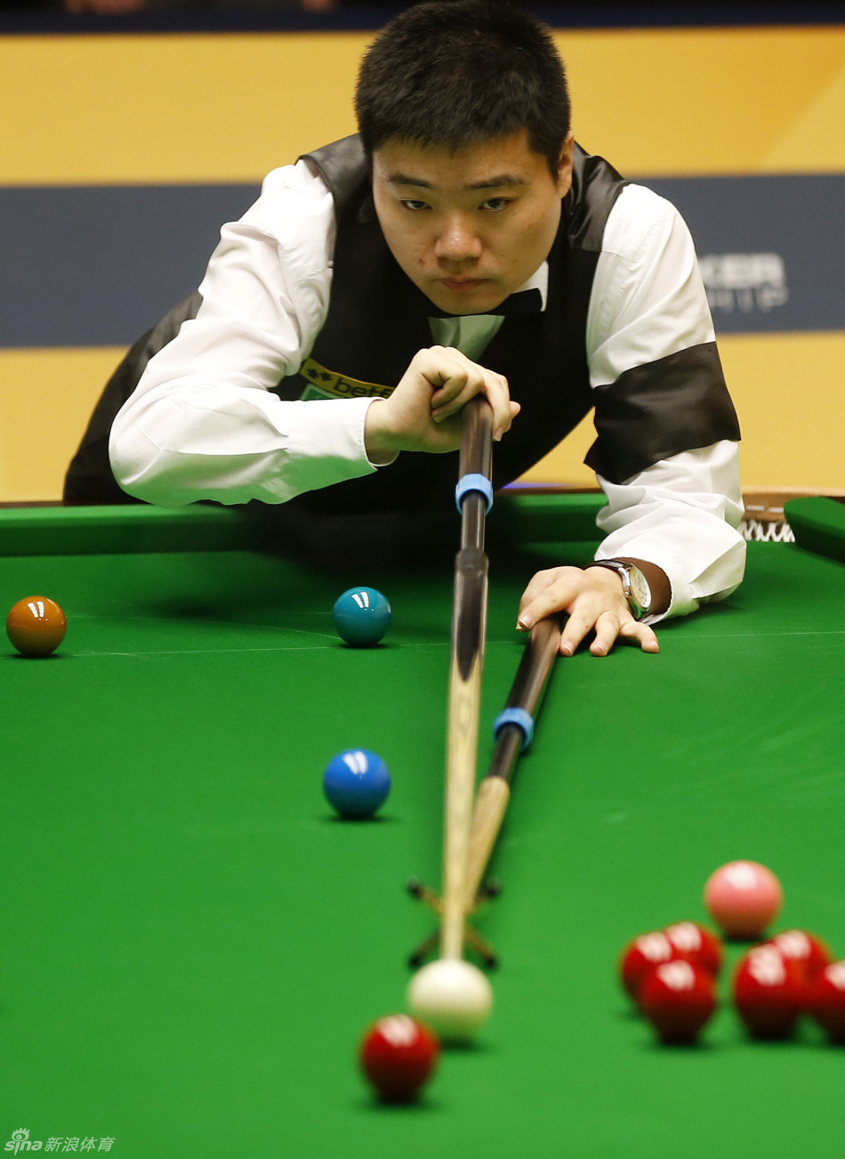 期内连续盈 期内连续盈