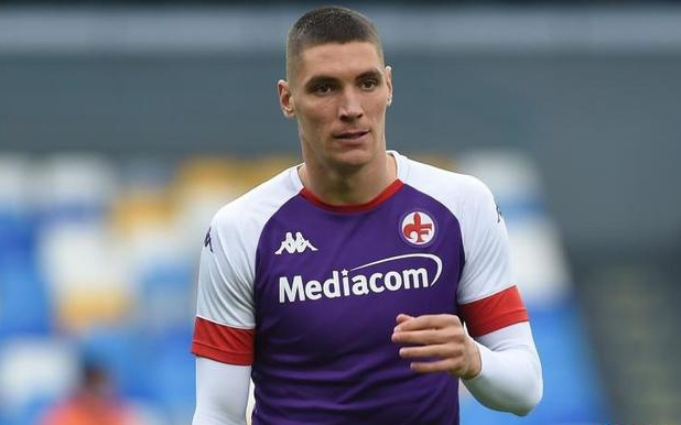 更需在场上 更需在场上