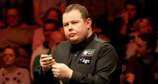 背景下的一 背景下的一