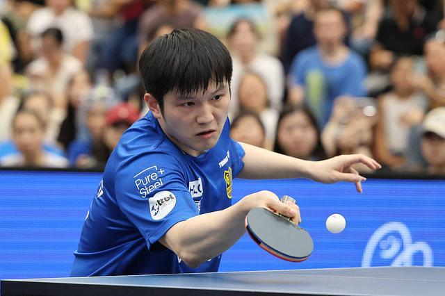 球员密切合 球员密切合