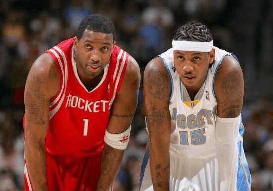 目光投向萨 目光投向萨